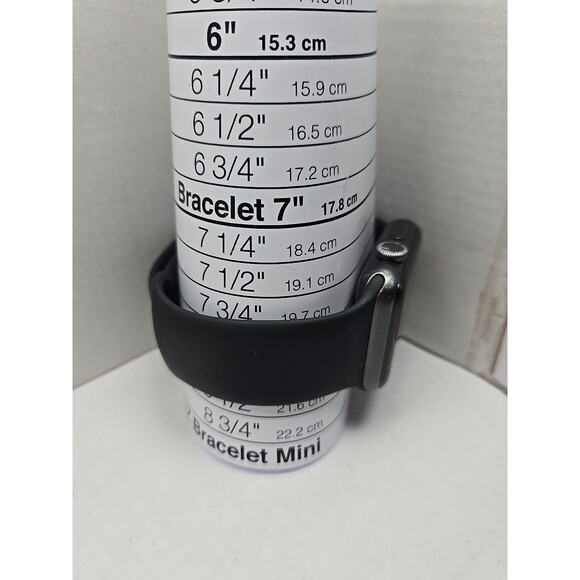 Apple Watch Series 3 42mm GPS Space Gray Aluminum Black Sport Band A1859 MTF32LL - Picture 10 of 15